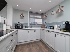 Cadeleigh Close, Bransholme, Hull thumb 3