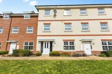 Hayes Drive, Three Mile Cross, Reading