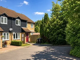 Kensington Fields, Dibden Purlieu, Southampton thumb 2