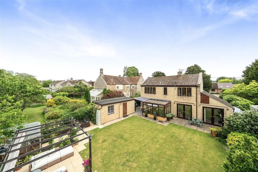 Property Image 12