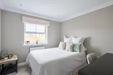 Weston Drive, Caterham, CR3 photo 6