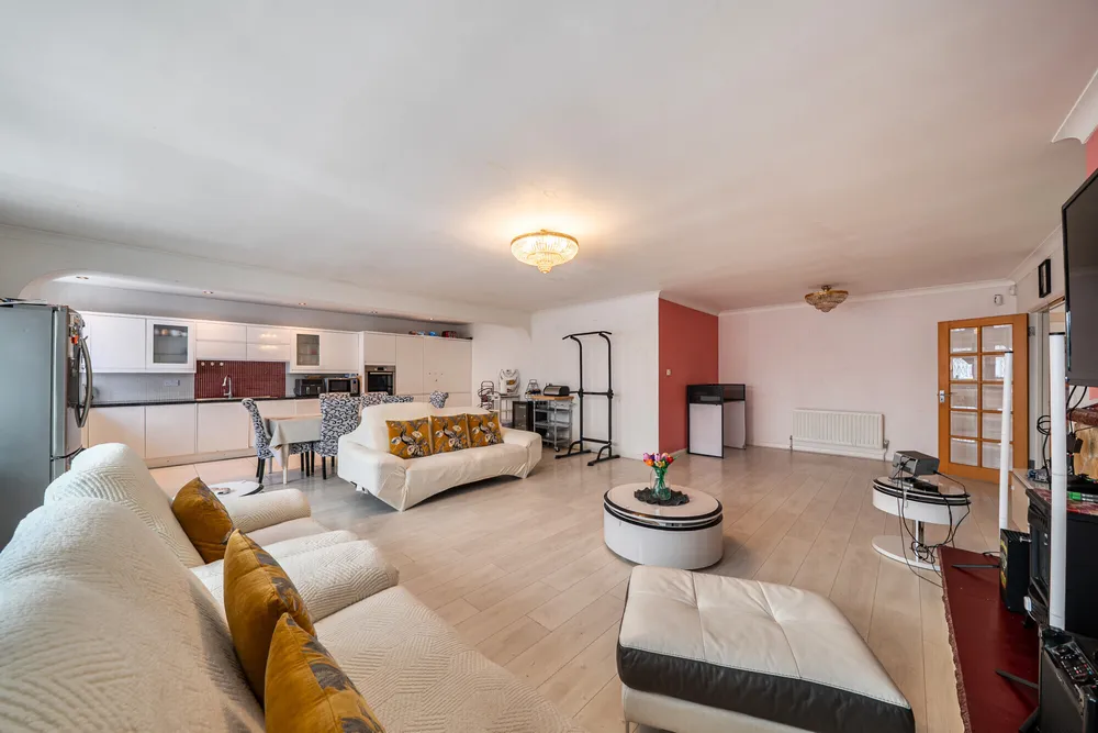 Elgin Drive, Northwood, HA6