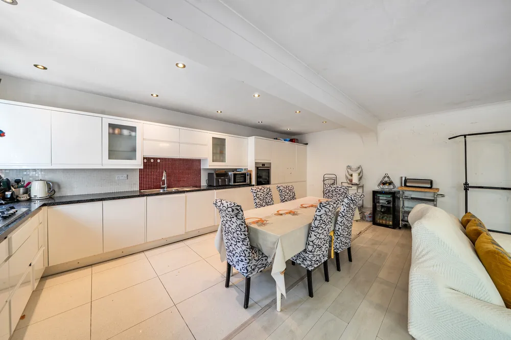 Elgin Drive, Northwood, HA6