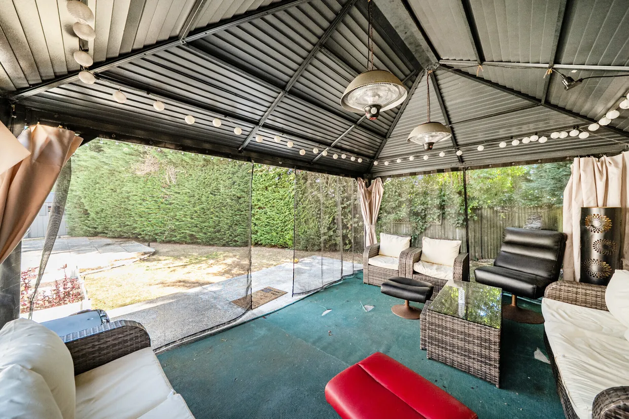 Elgin Drive, Northwood, HA6 photo 7