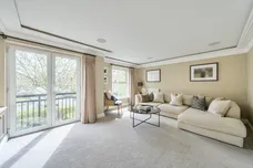 Weston Drive, Caterham, CR3 photo 10