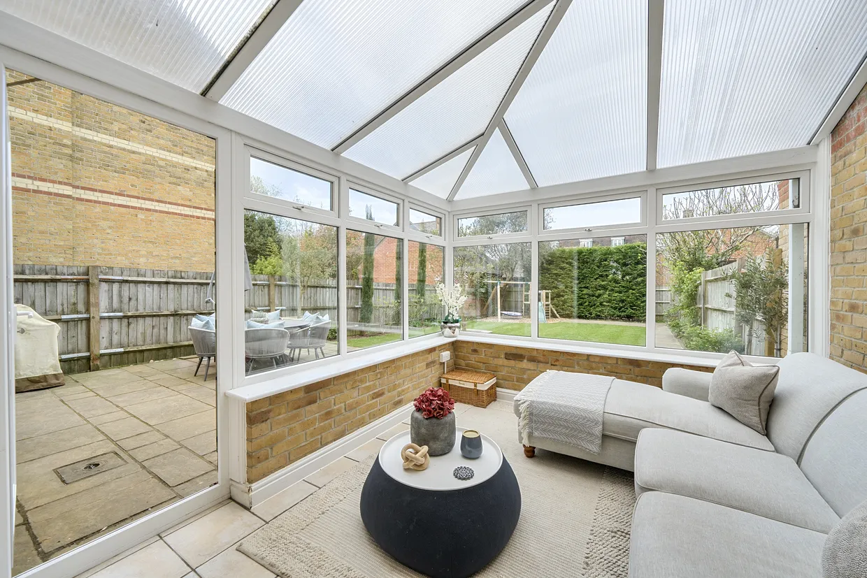 Weston Drive, Caterham, CR3 photo 17