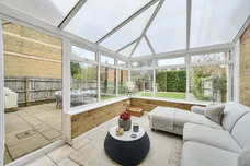 Weston Drive, Caterham, CR3 photo 17