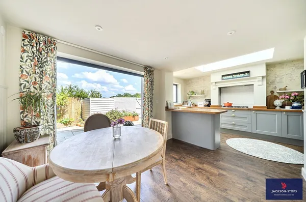 Ivy Cottages, Witts End, MK17 photo 2