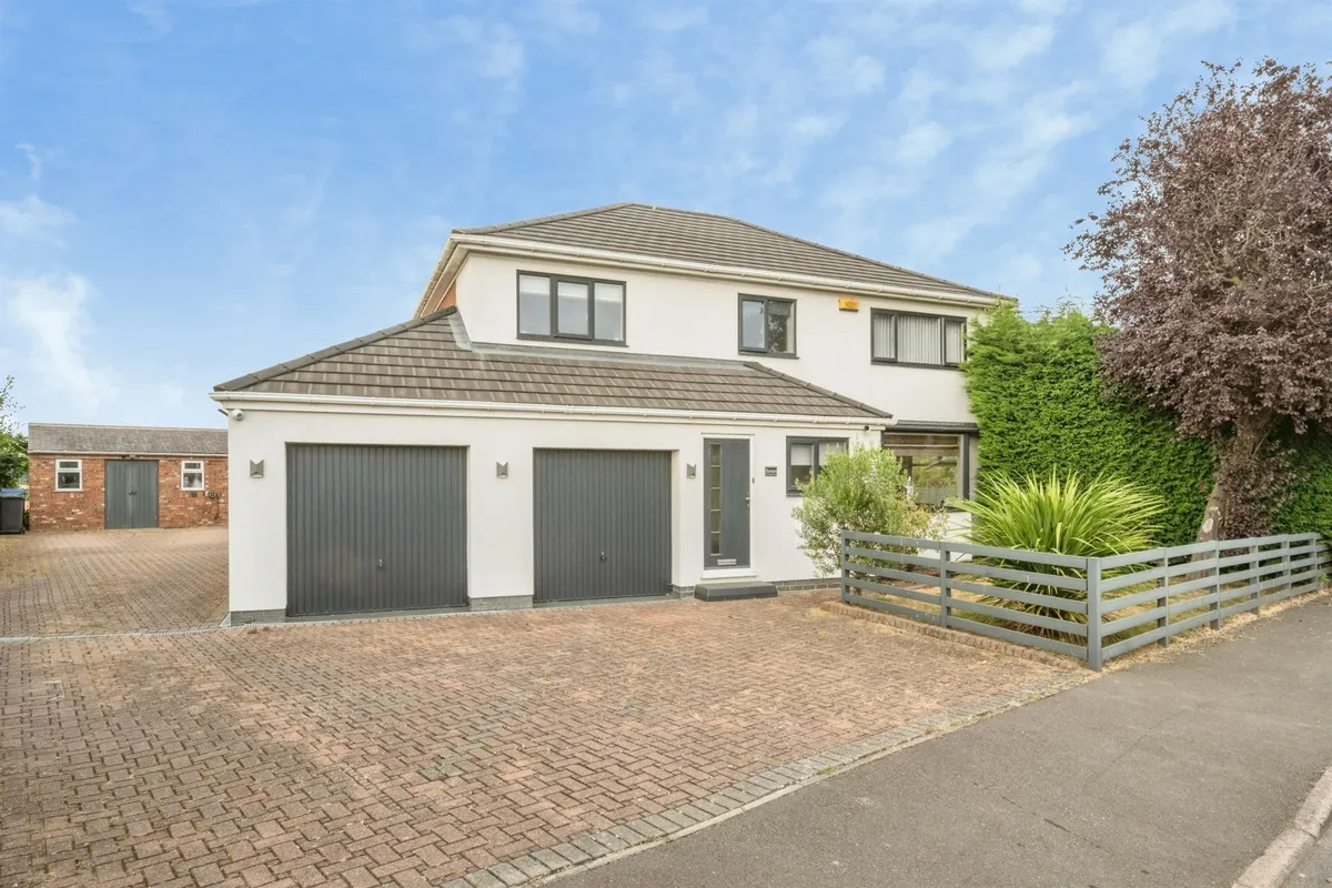 Wincanton Close, MEXBOROUGH