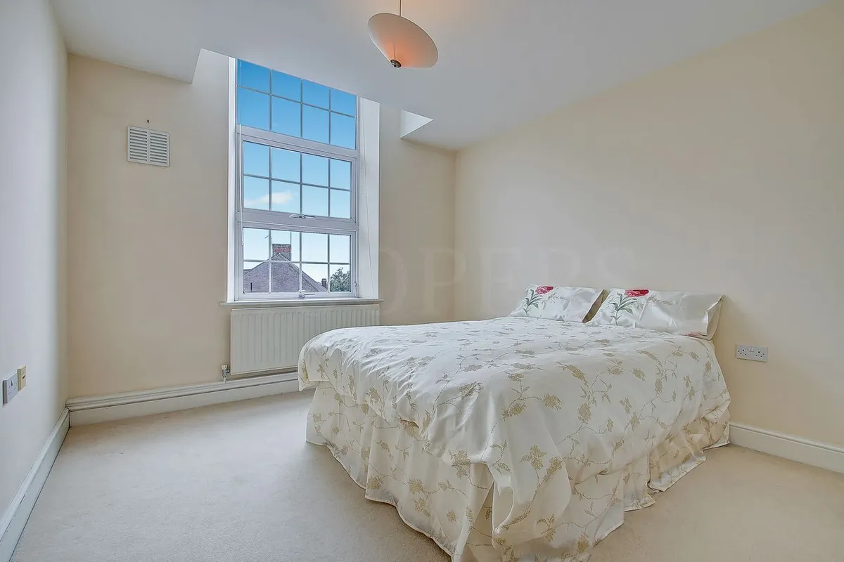 Brook Road, London, NW2