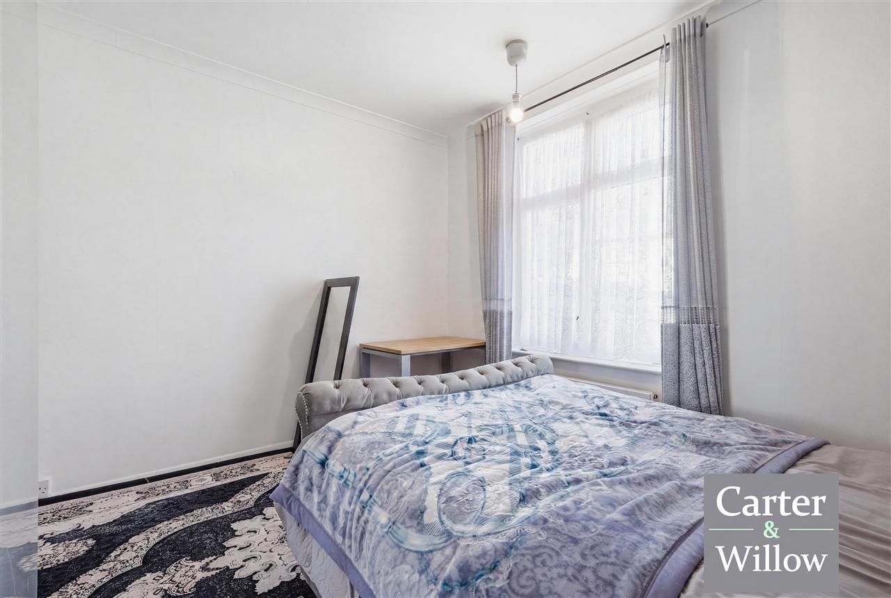 Hedingham Road, Dagenham, Essex Image 11