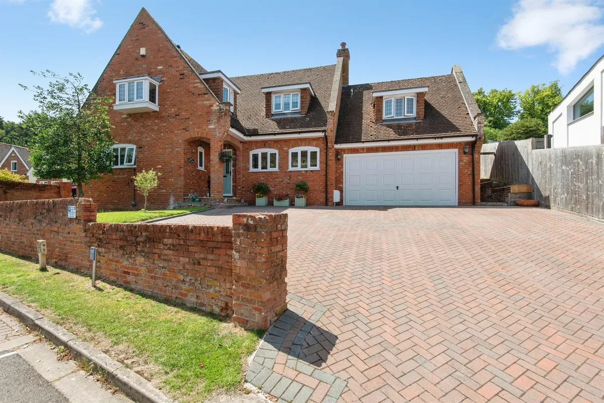Garden Lane, Royston