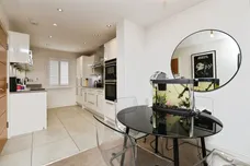 Alfred Mews, Chelmsford