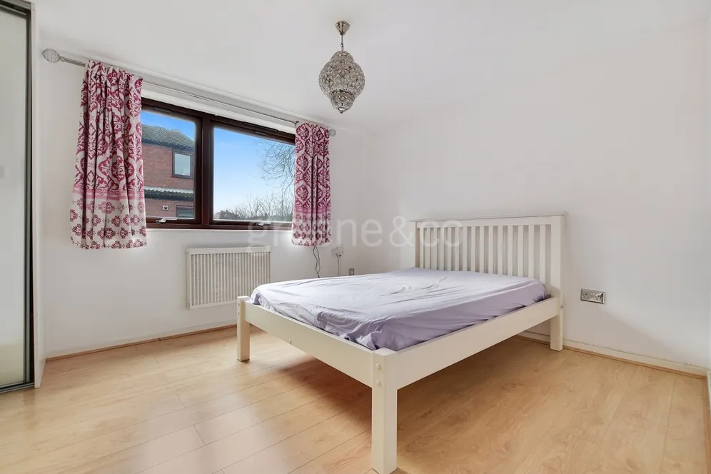 Worcester Mews, NW6 photo 8