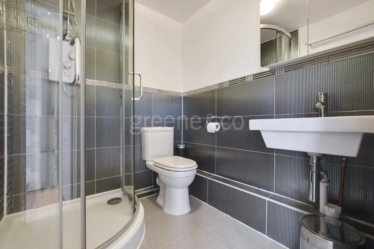 Worcester Mews, NW6 photo 12