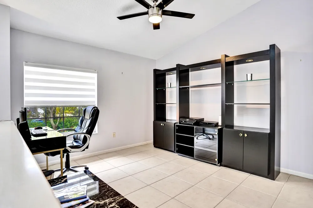 7669 Springwater Pl, Boynton Beach, FL 33437