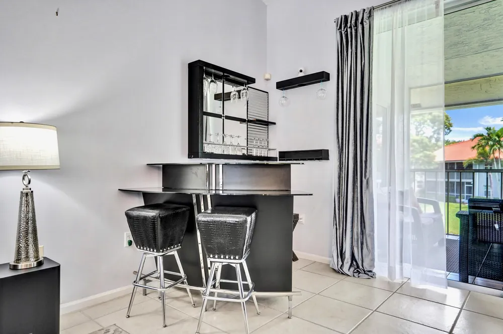 7669 Springwater Pl, Boynton Beach, FL 33437