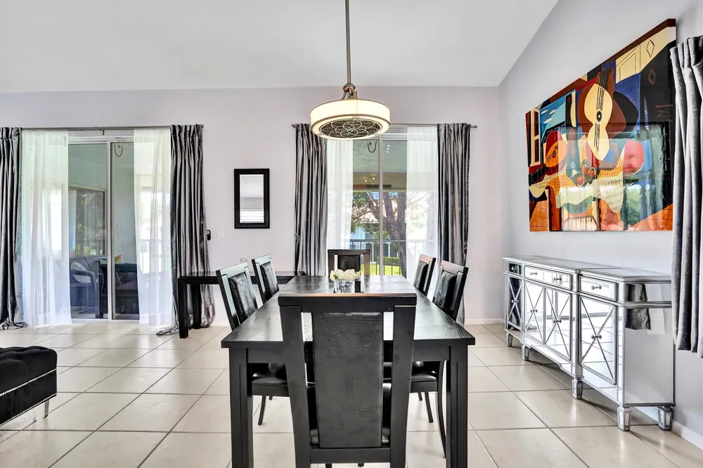 7669 Springwater Pl, Boynton Beach, FL 33437