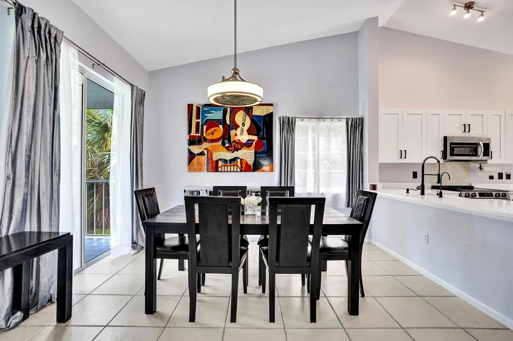 7669 Springwater Pl, Boynton Beach, FL 33437