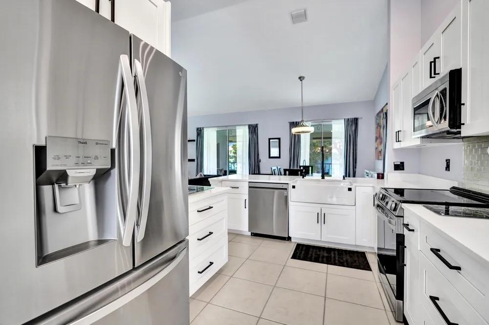 7669 Springwater Pl, Boynton Beach, FL 33437