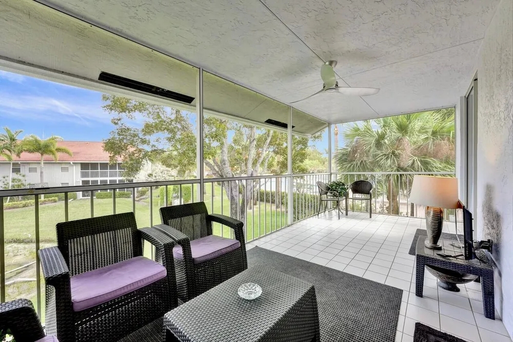 7669 Springwater Pl, Boynton Beach, FL 33437