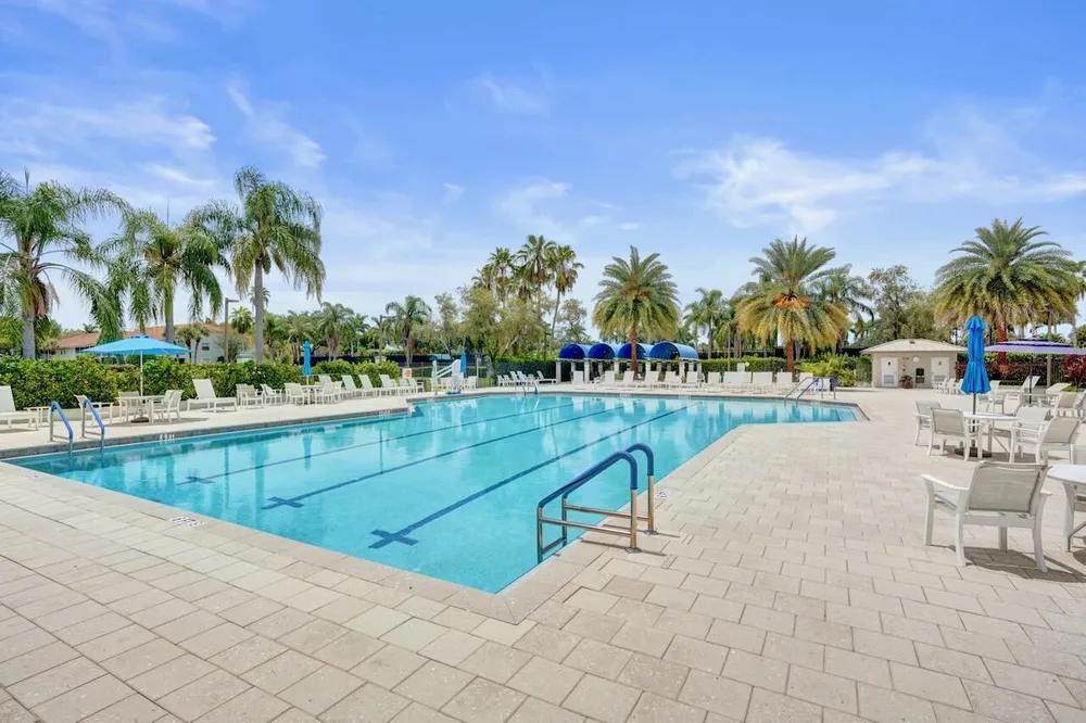 7669 Springwater Pl, Boynton Beach, FL 33437