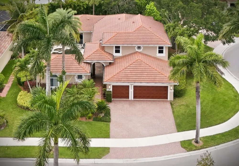 2483 Eagle Watch Ct, Weston, FL 33327
