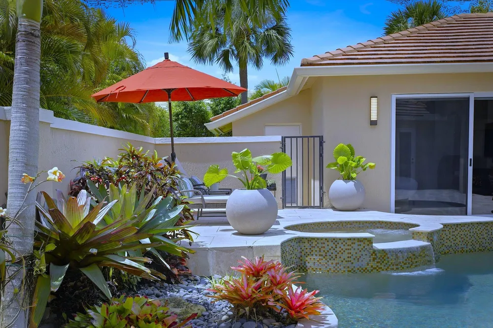 2483 Eagle Watch Ct, Weston, FL 33327