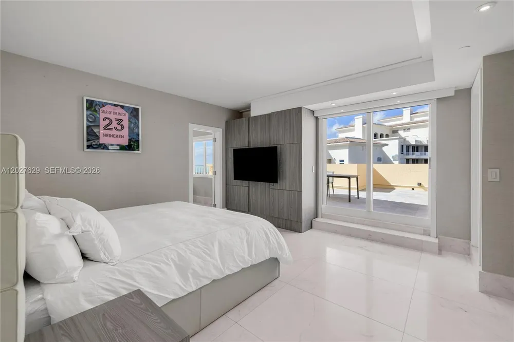 799 Crandon Blvd, Key Biscayne, FL 33149