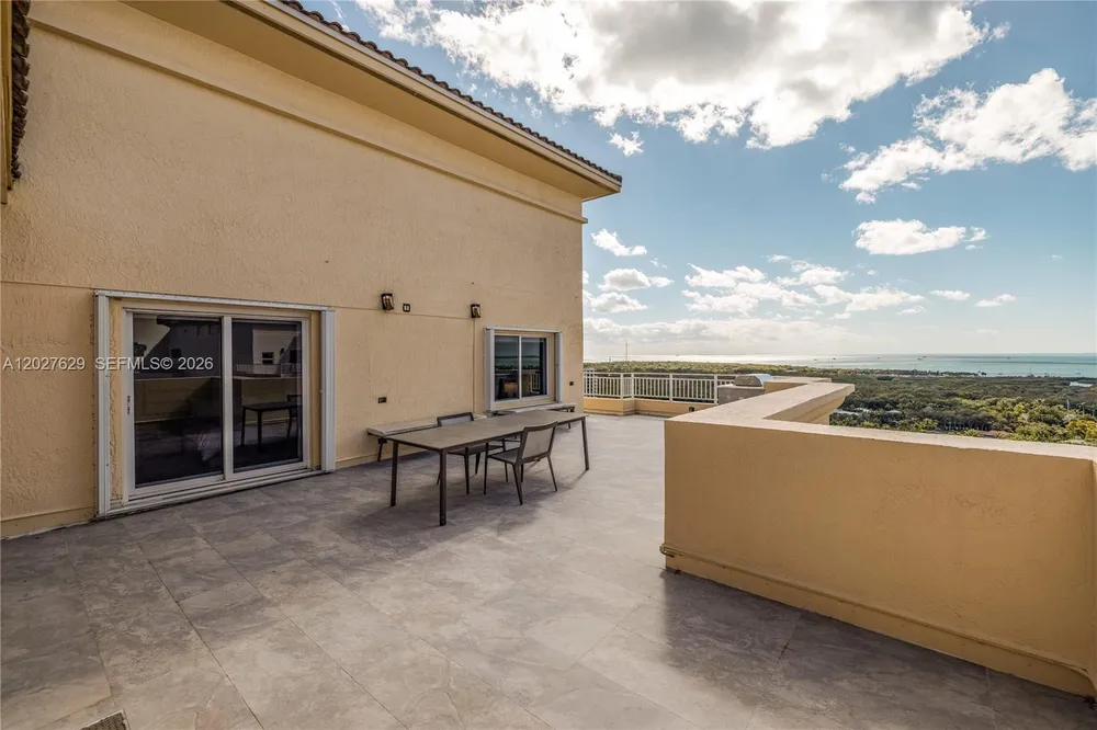 799 Crandon Blvd, Key Biscayne, FL 33149