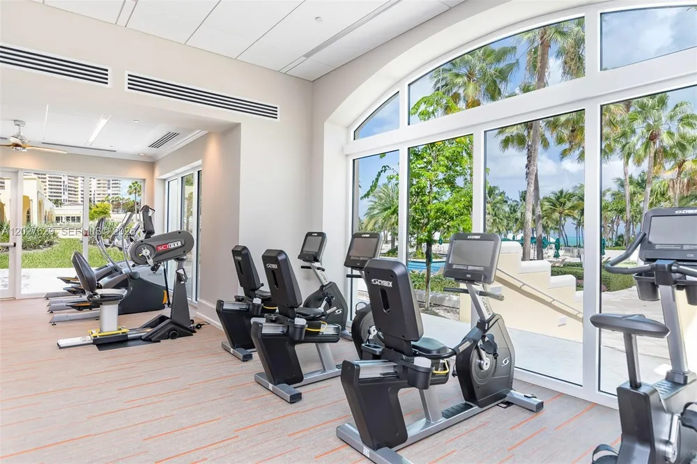 799 Crandon Blvd, Key Biscayne, FL 33149