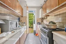 Glenister Park Road, London