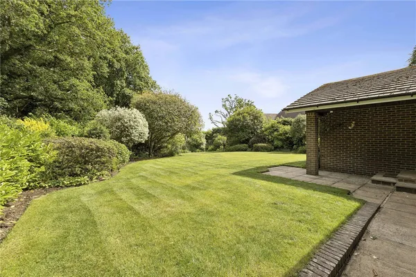Lodsworth, Petworth, GU28 photo 6