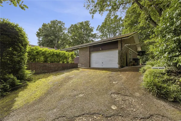 Lodsworth, Petworth, GU28 photo 10