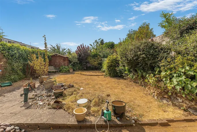Property carousel image 16