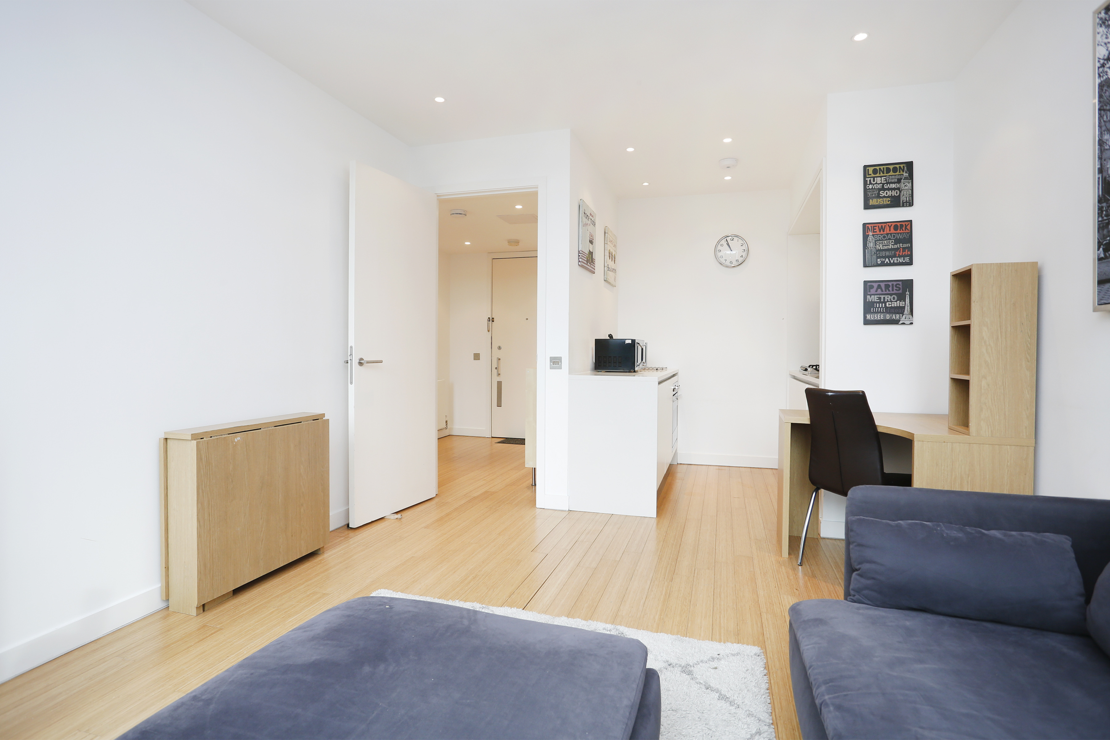 31 (Flat 28) Simpson Loan, Quartermile, Edinburgh, EH3 9GG Image 3