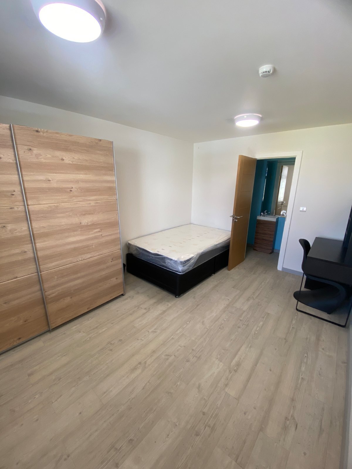 13 Brook Street, Huddersfield, HD5 Image 9