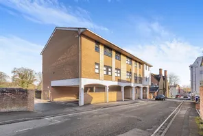 Main property image