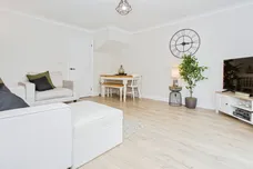 Sassoon Close, Newmarket