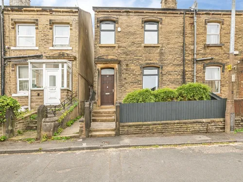 Chapel Terrace, Huddersfieldphoto
