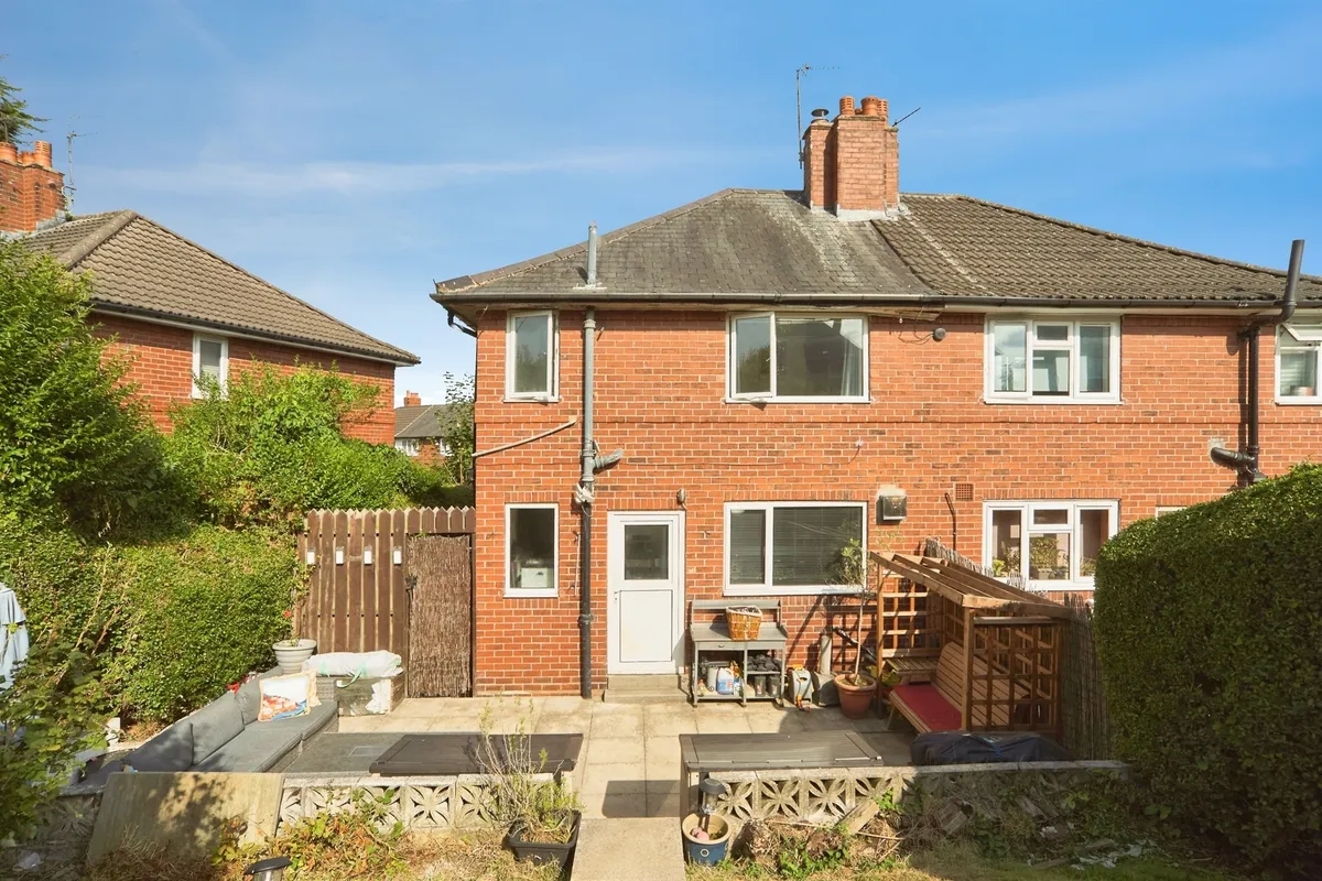 Landseer Mount, Bramley, Leeds