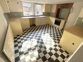 Langdale Terrace, Leeds thumb 3