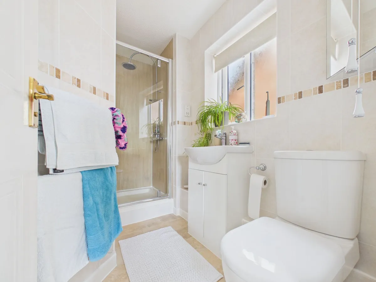 Mayflower Way, Rhoose, CF62