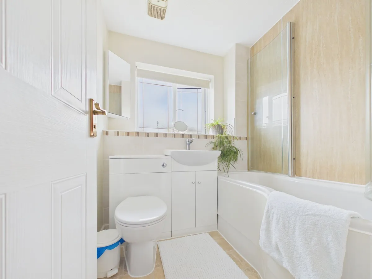 Mayflower Way, Rhoose, CF62