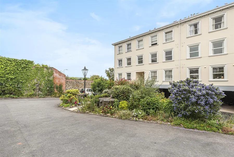 Property Image 14