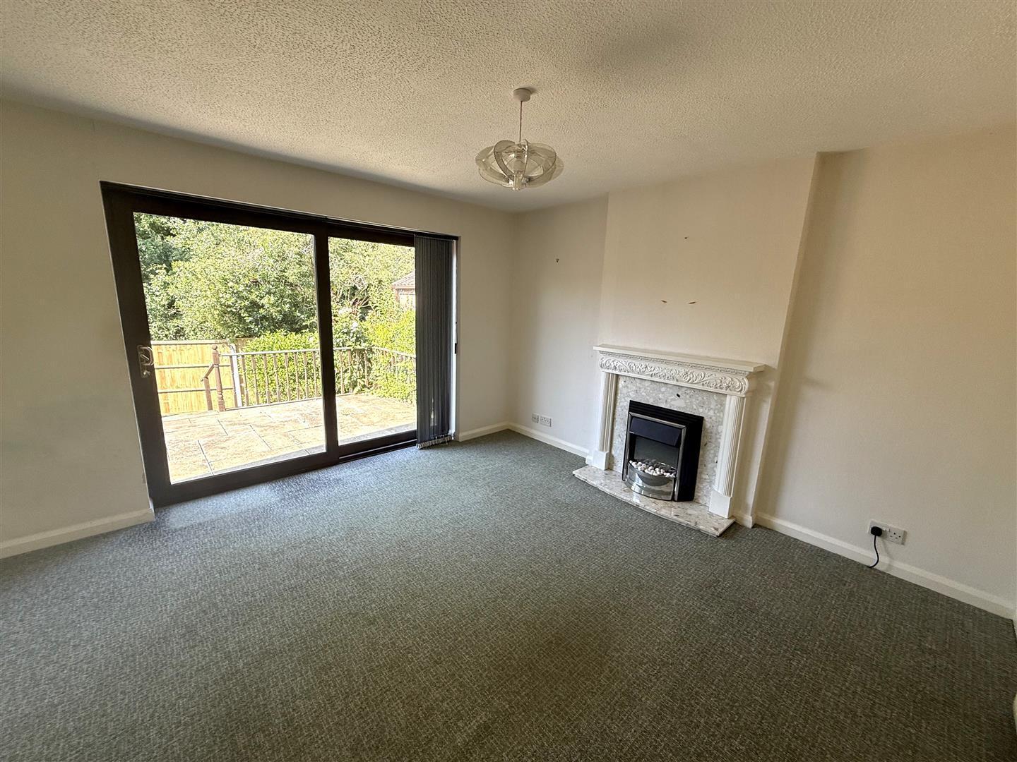 Helmsley Avenue, Halfway, Sheffield Image 7