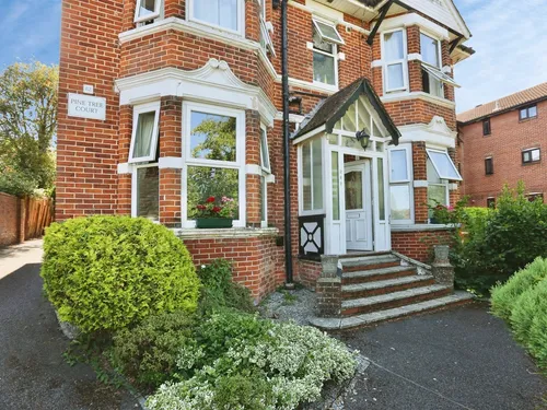 Whitworth Crescent, Southamptonphoto