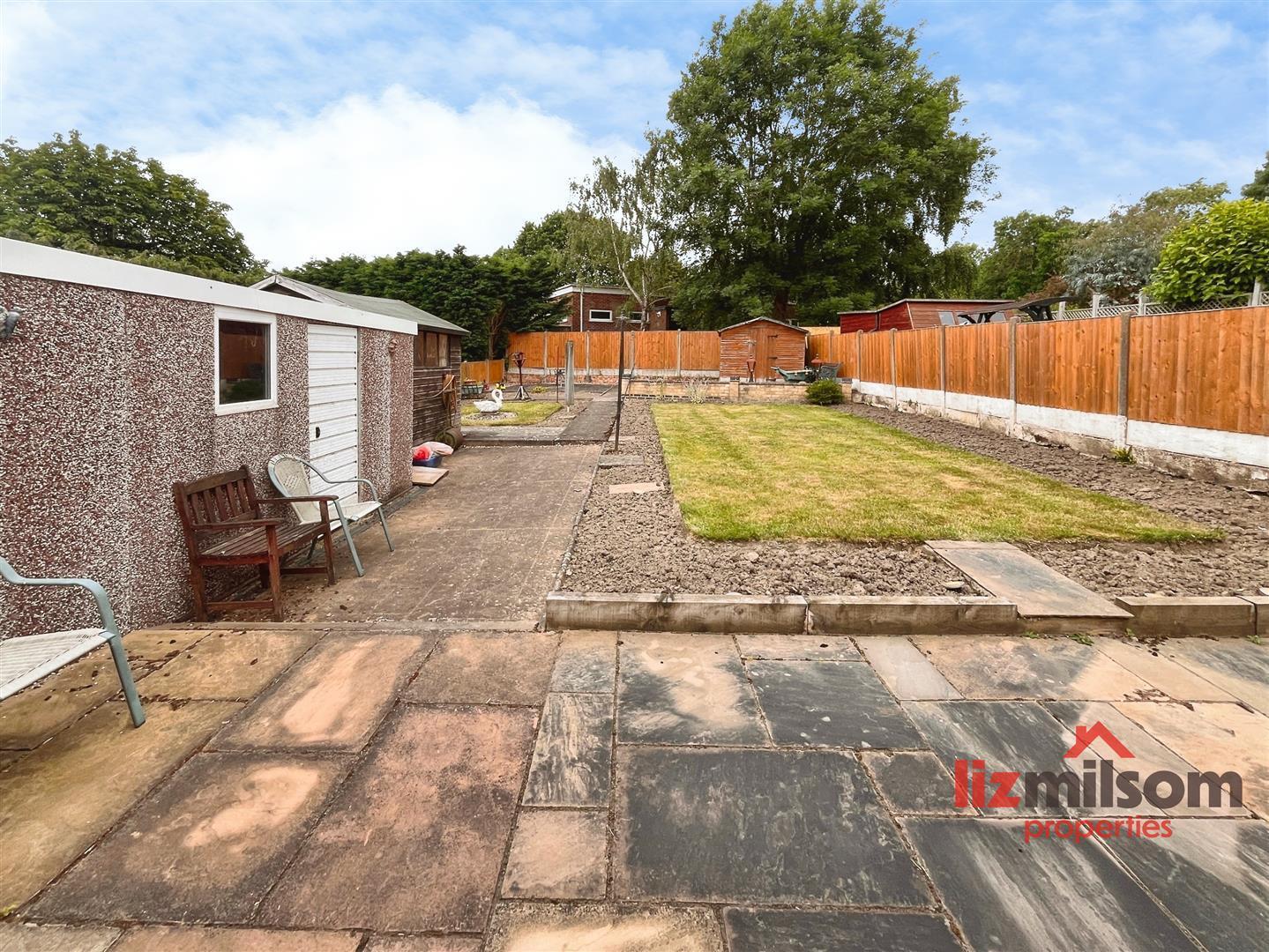 Oldfield Drive, Swadlincote Image 4