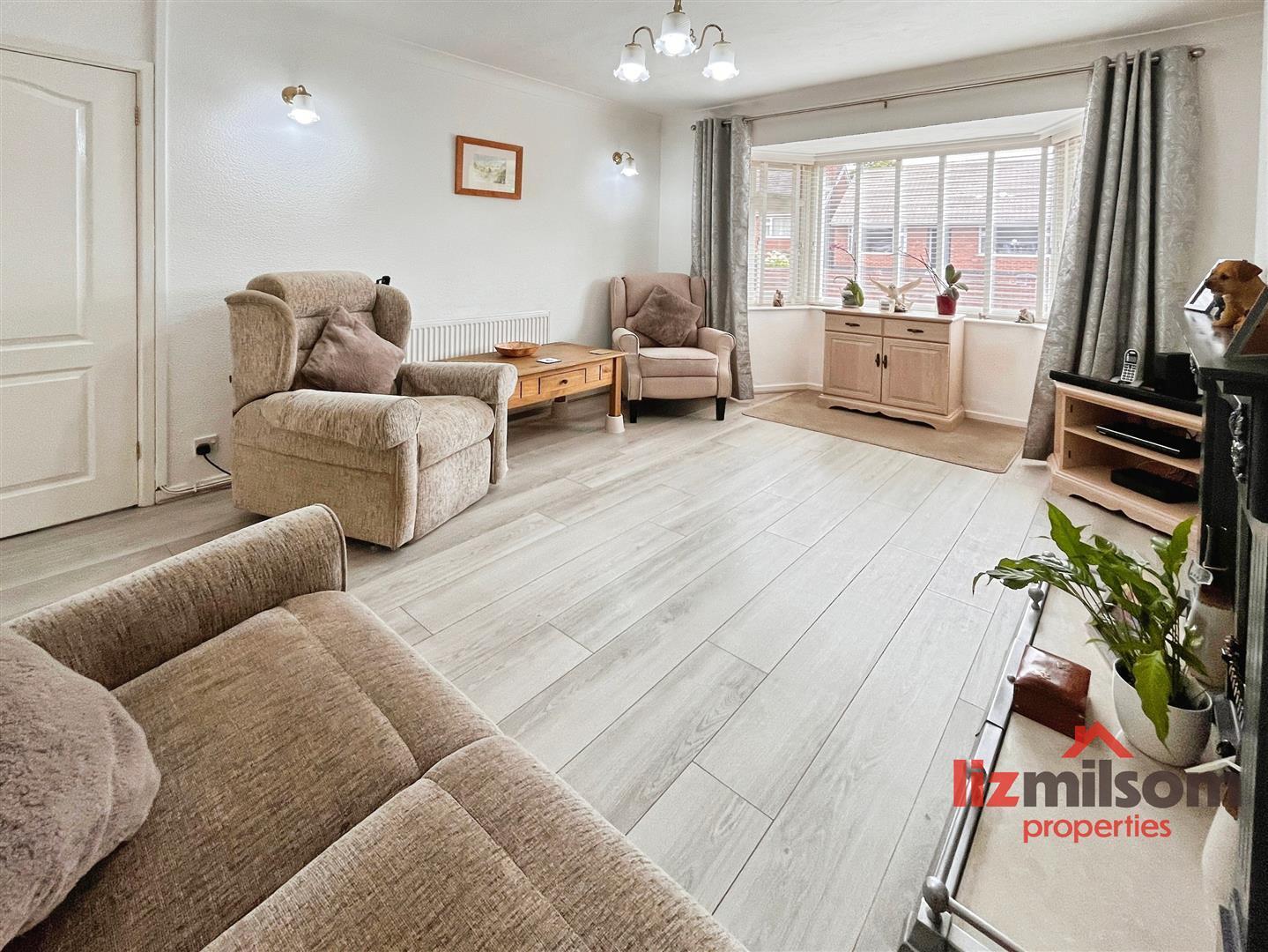 Oldfield Drive, Swadlincote Image 5