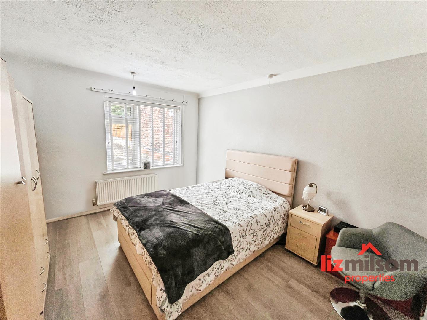 Oldfield Drive, Swadlincote Image 8
